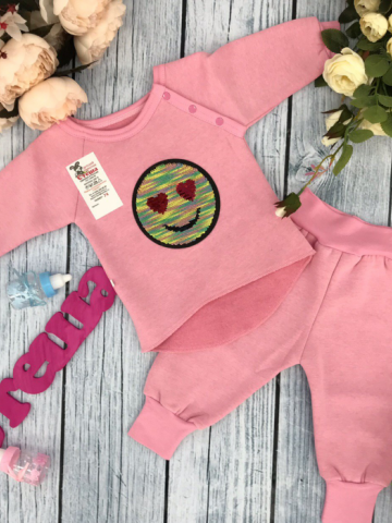 Купить оптом 234. Костюм из футера с начесом "Смайл",  хлопок 65%, 35% ПЭ, 74,80,86 в Ставрополе